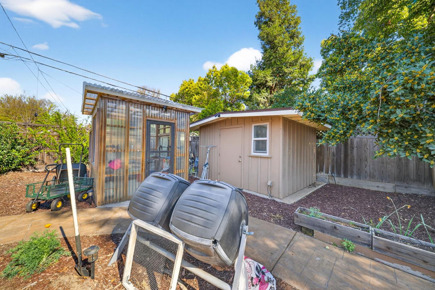 4872 N Arcade Ave, Fresno, CA 93704