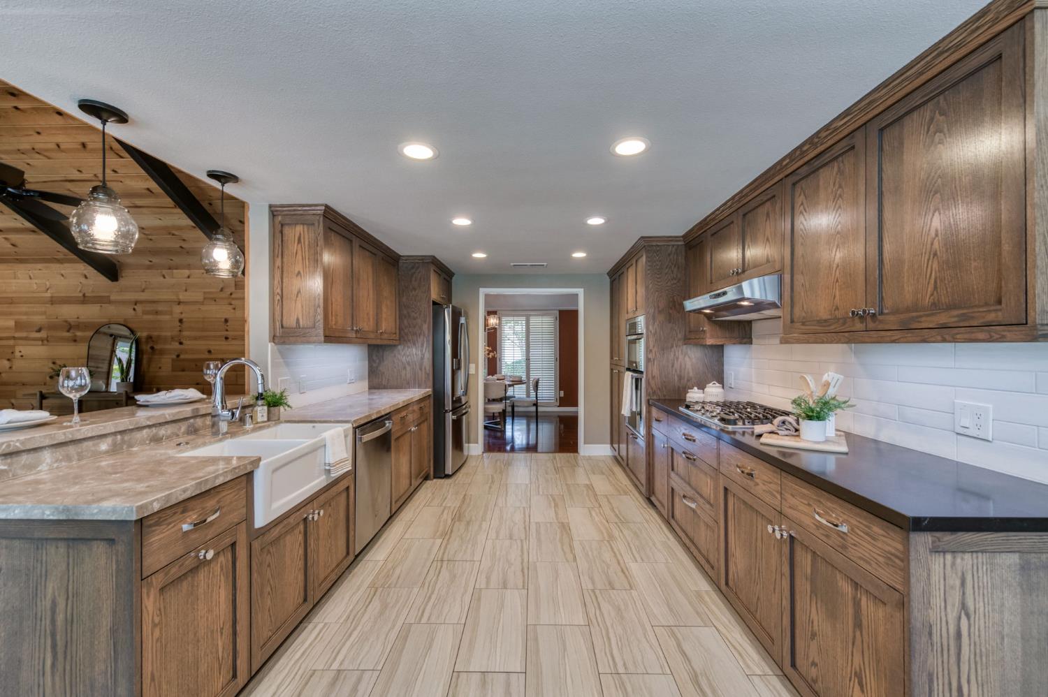 7238 N Ila, Fresno, CA 93711