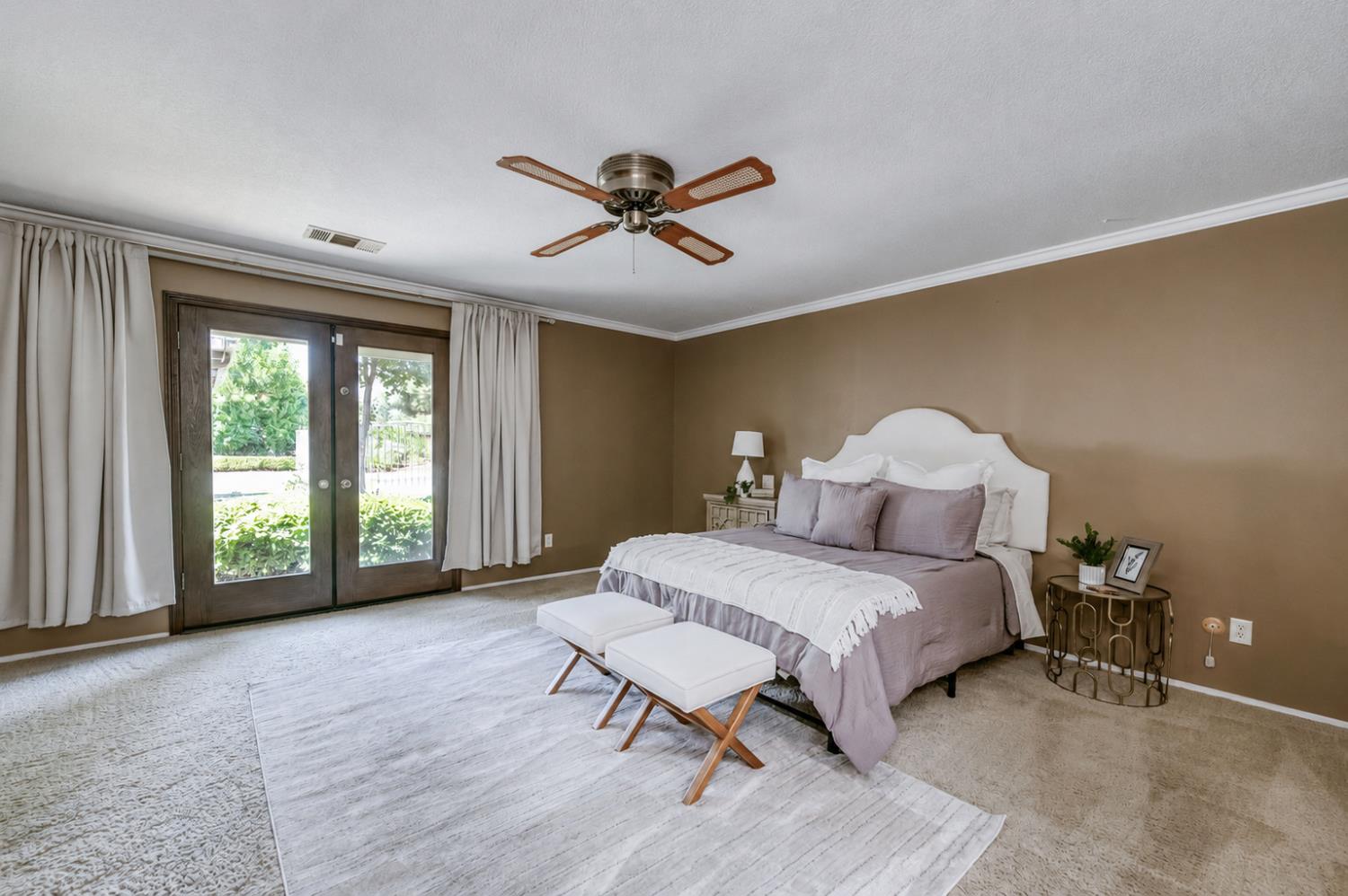 7238 N Ila, Fresno, CA 93711