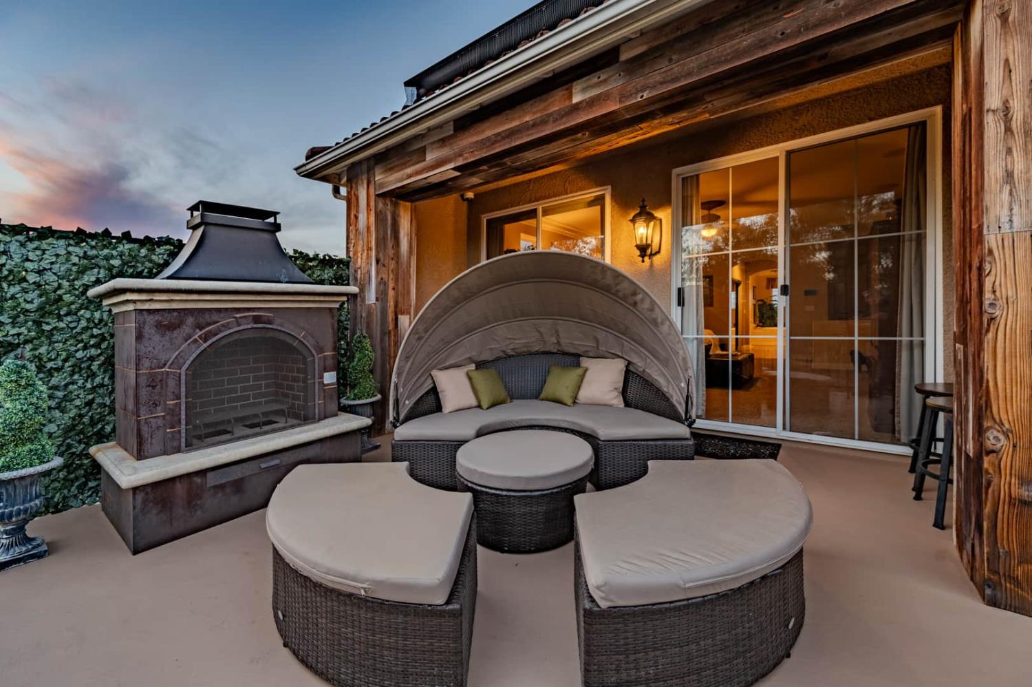 2264 Vermont Ave, Clovis, CA 93619