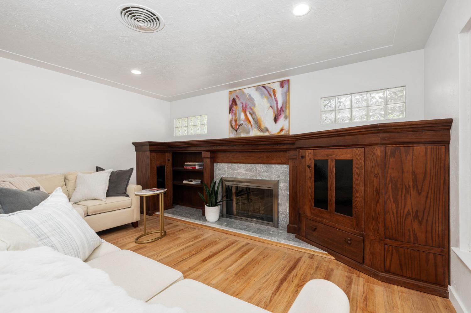 4750 N Palm Ave, Fresno, CA 93704