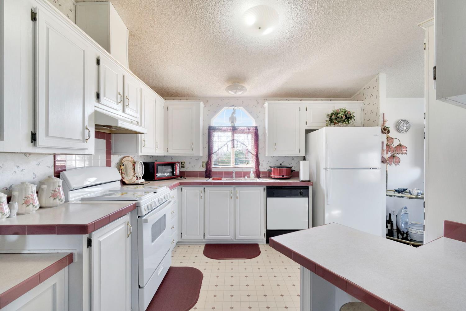25750 Avenue 20 1/2, Madera, CA 93638