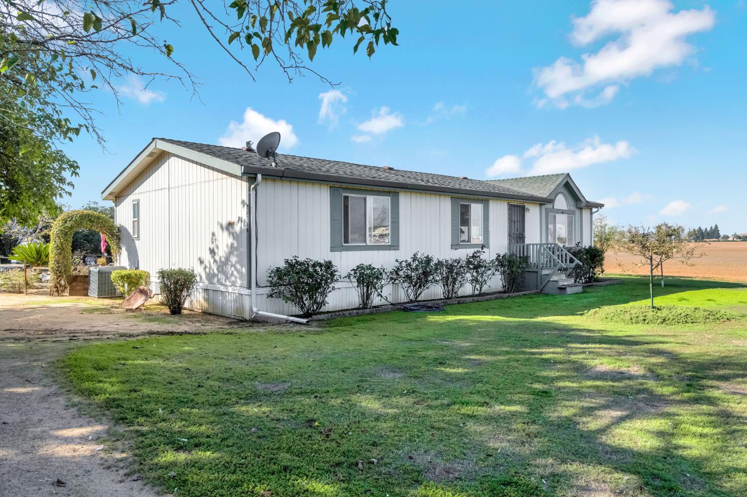 25750 Avenue 20 1/2, Madera, CA 93638