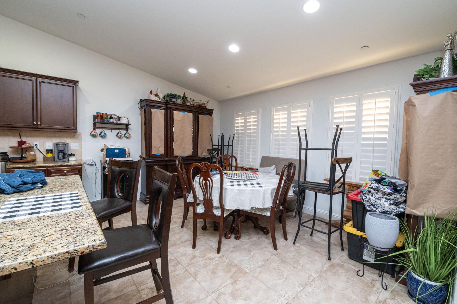 7441 N La Paz Ave, Fresno, CA 93722