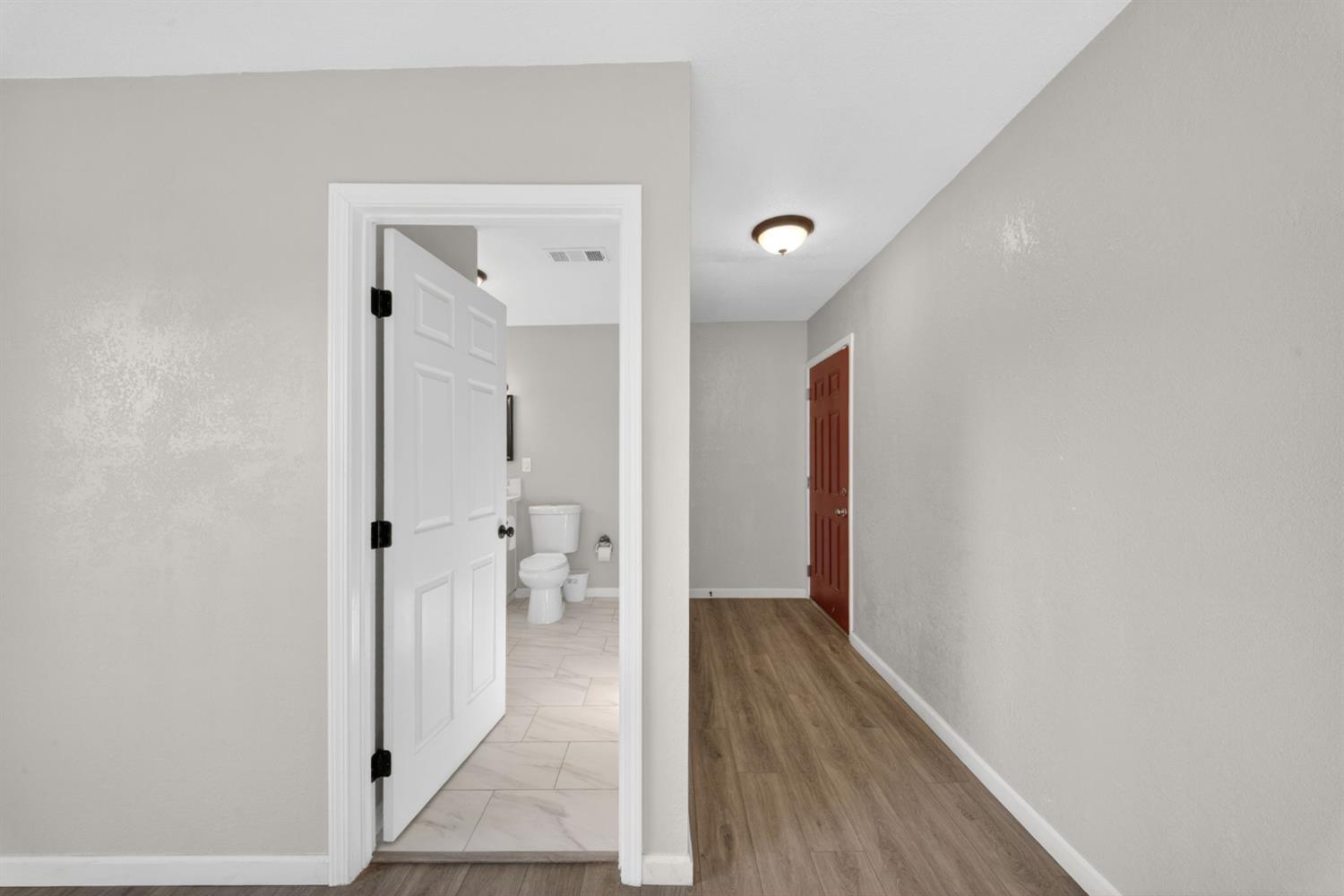 1919 N Bridge, Visalia, CA 932