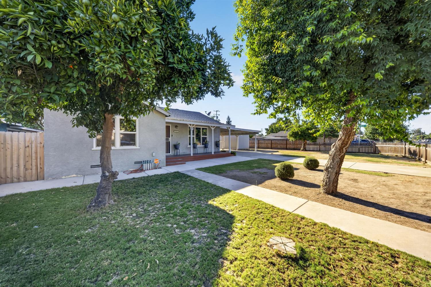 1919 N Bridge, Visalia, CA 932