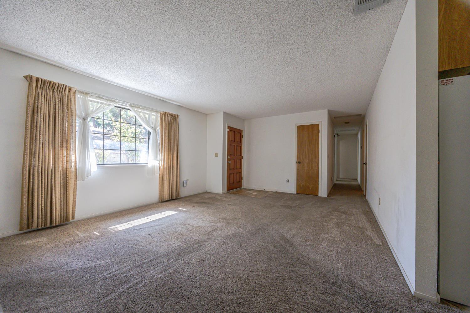 36846 Batti Rd, Coarsegold, CA 93614