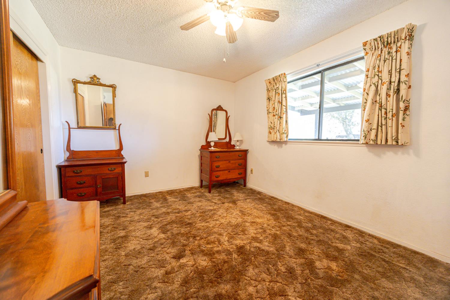36846 Batti Rd, Coarsegold, CA 93614