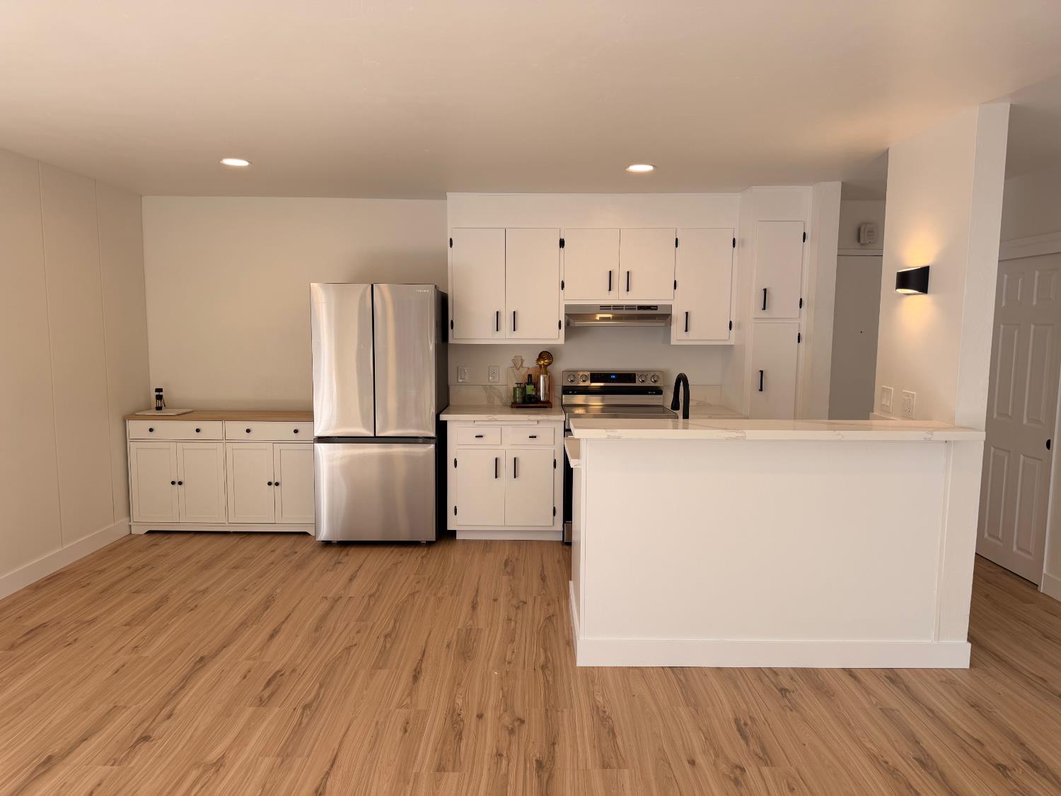 360 Vernon #100, Oakland, CA 94610