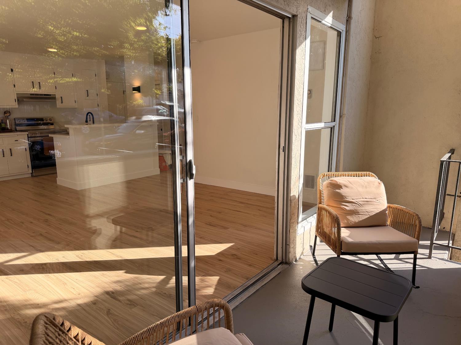360 Vernon #100, Oakland, CA 94610