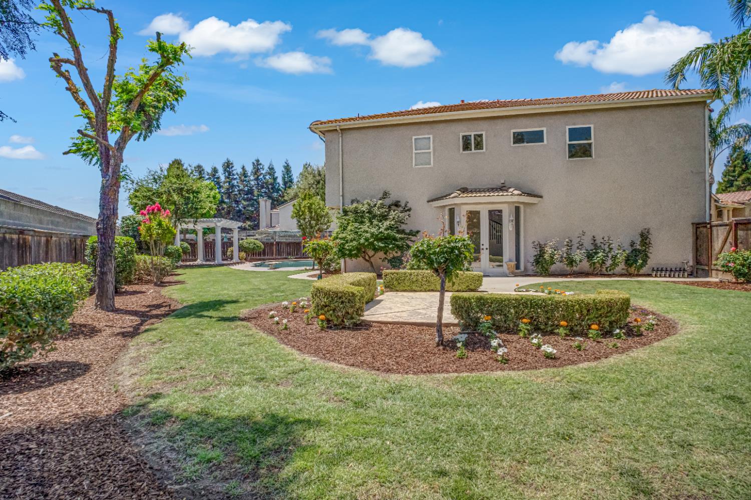 7188 N Stacia Ave, Fresno, CA 93720