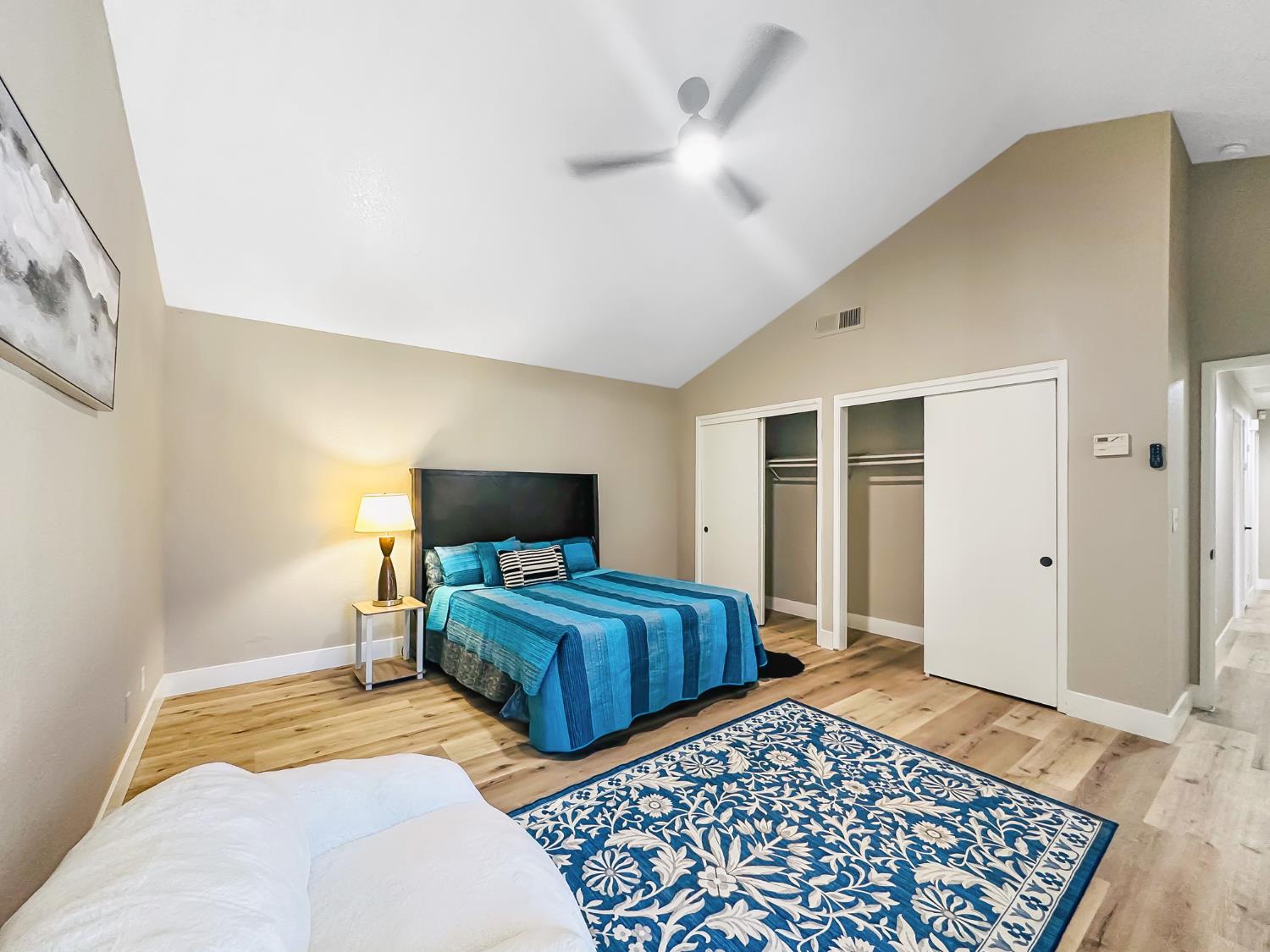126 kelly, Clovis, CA 93611