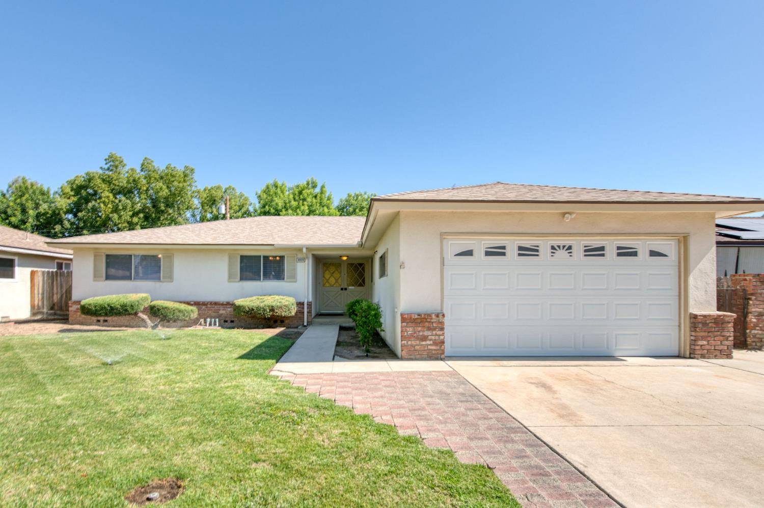 4839 E Santa Ana Ave, Fresno, CA 93726