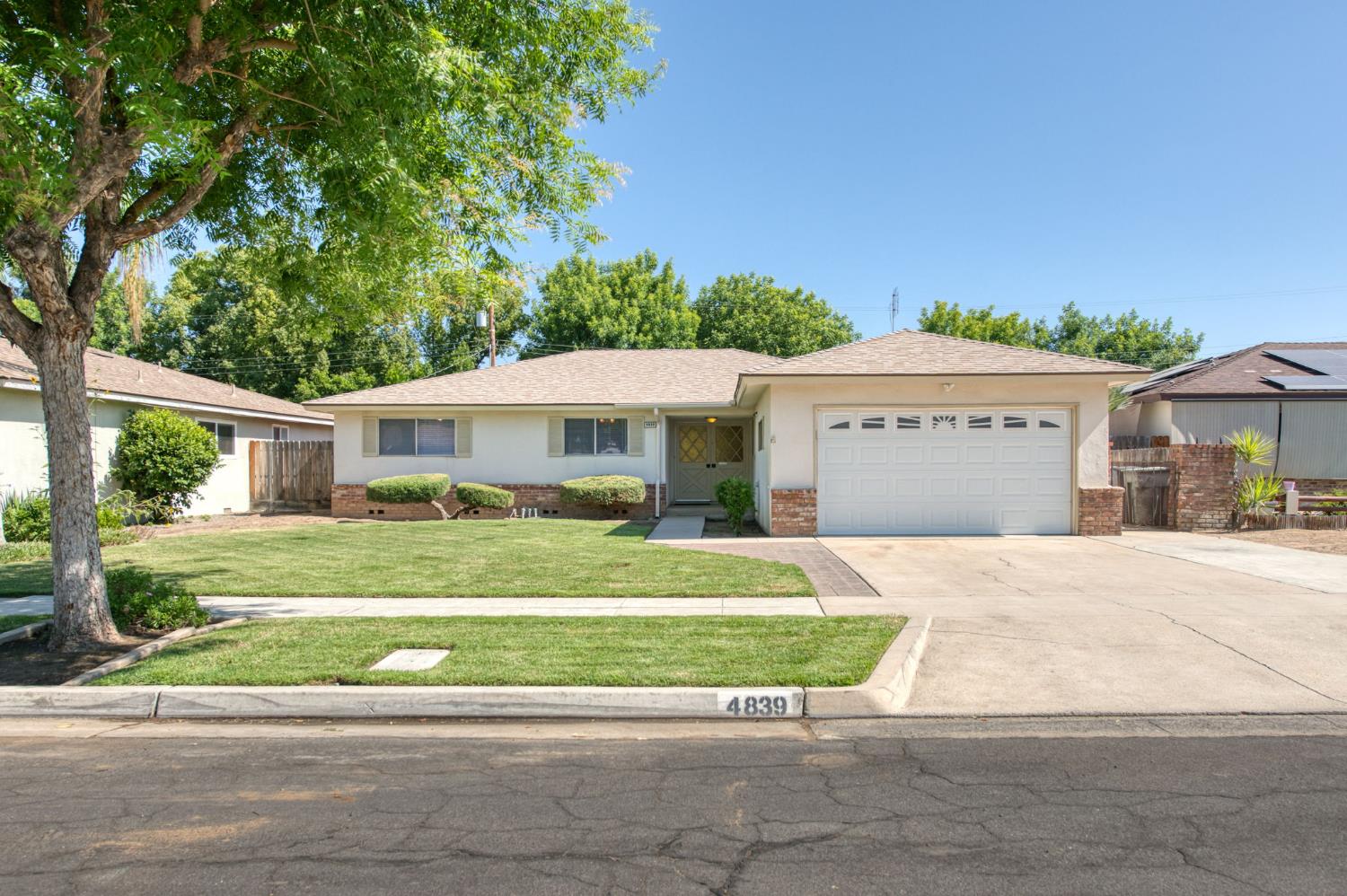 4839 E Santa Ana Ave, Fresno, CA 93726