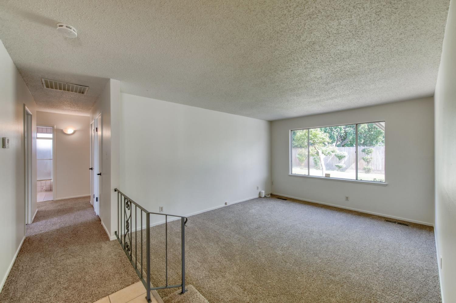 4839 E Santa Ana Ave, Fresno, CA 93726