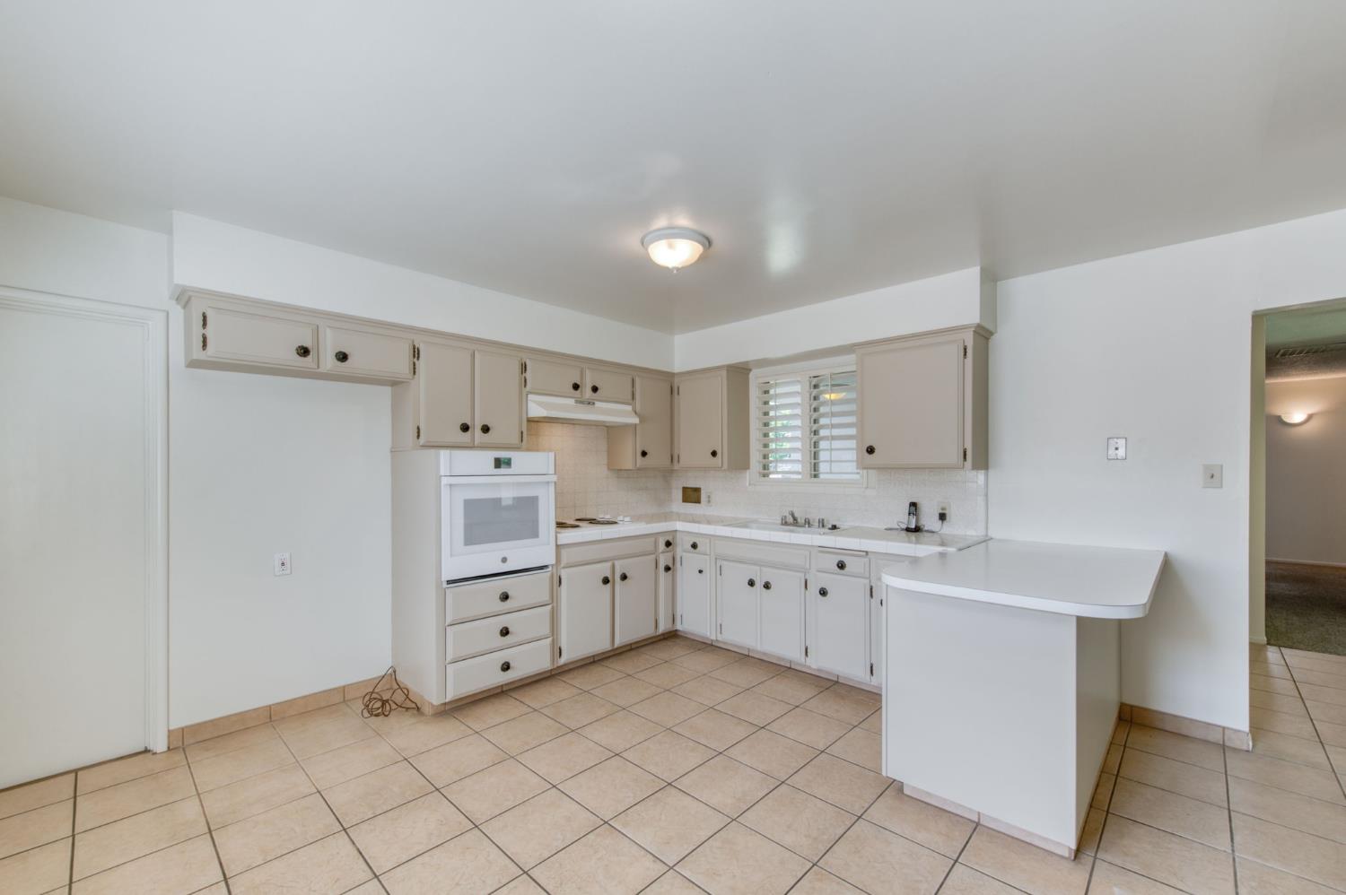 4839 E Santa Ana Ave, Fresno, CA 93726