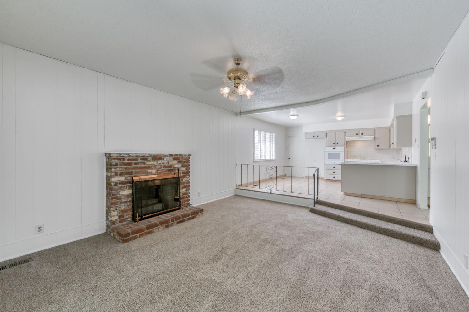 4839 E Santa Ana Ave, Fresno, CA 93726