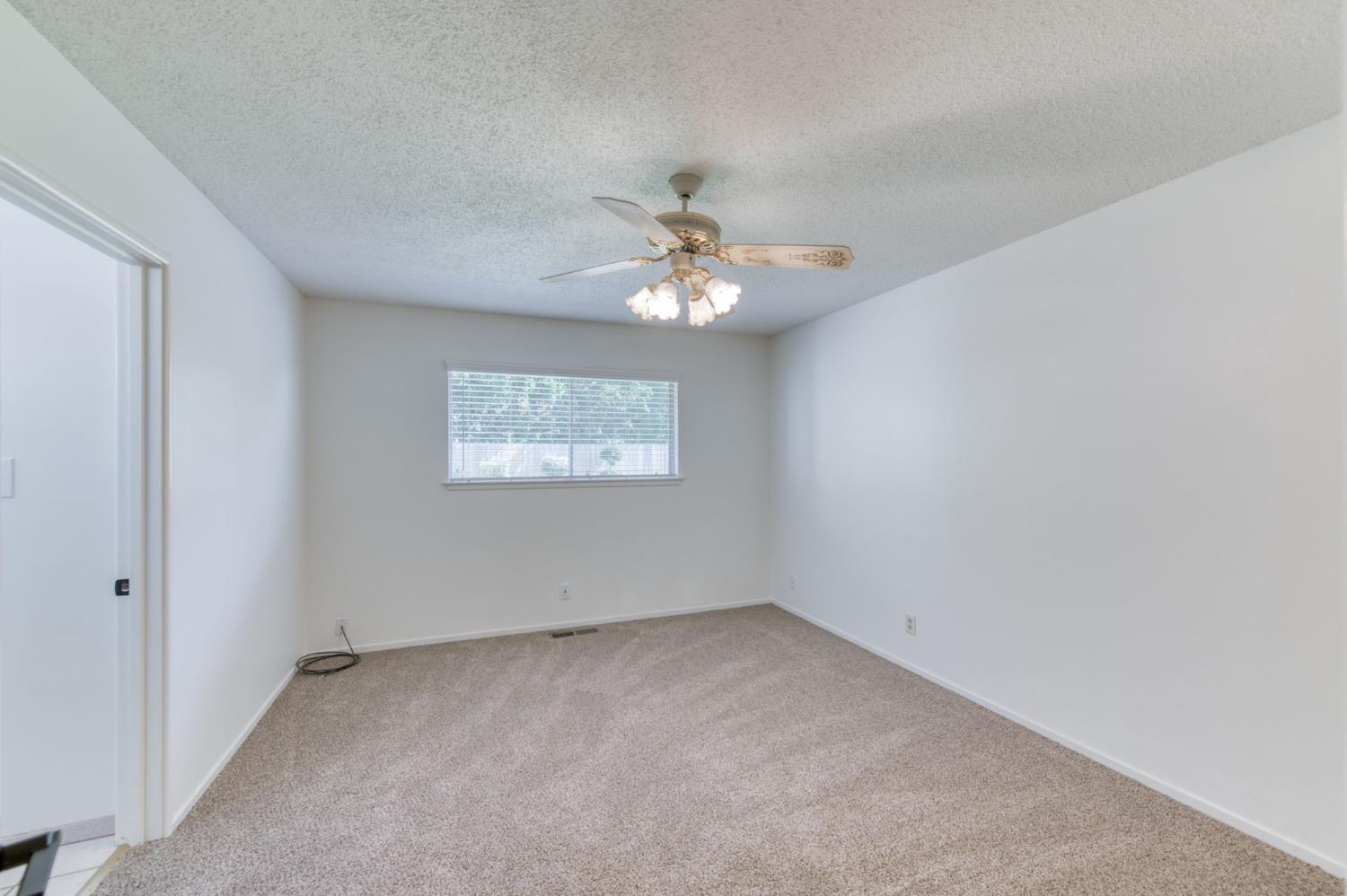 4839 E Santa Ana Ave, Fresno, CA 93726