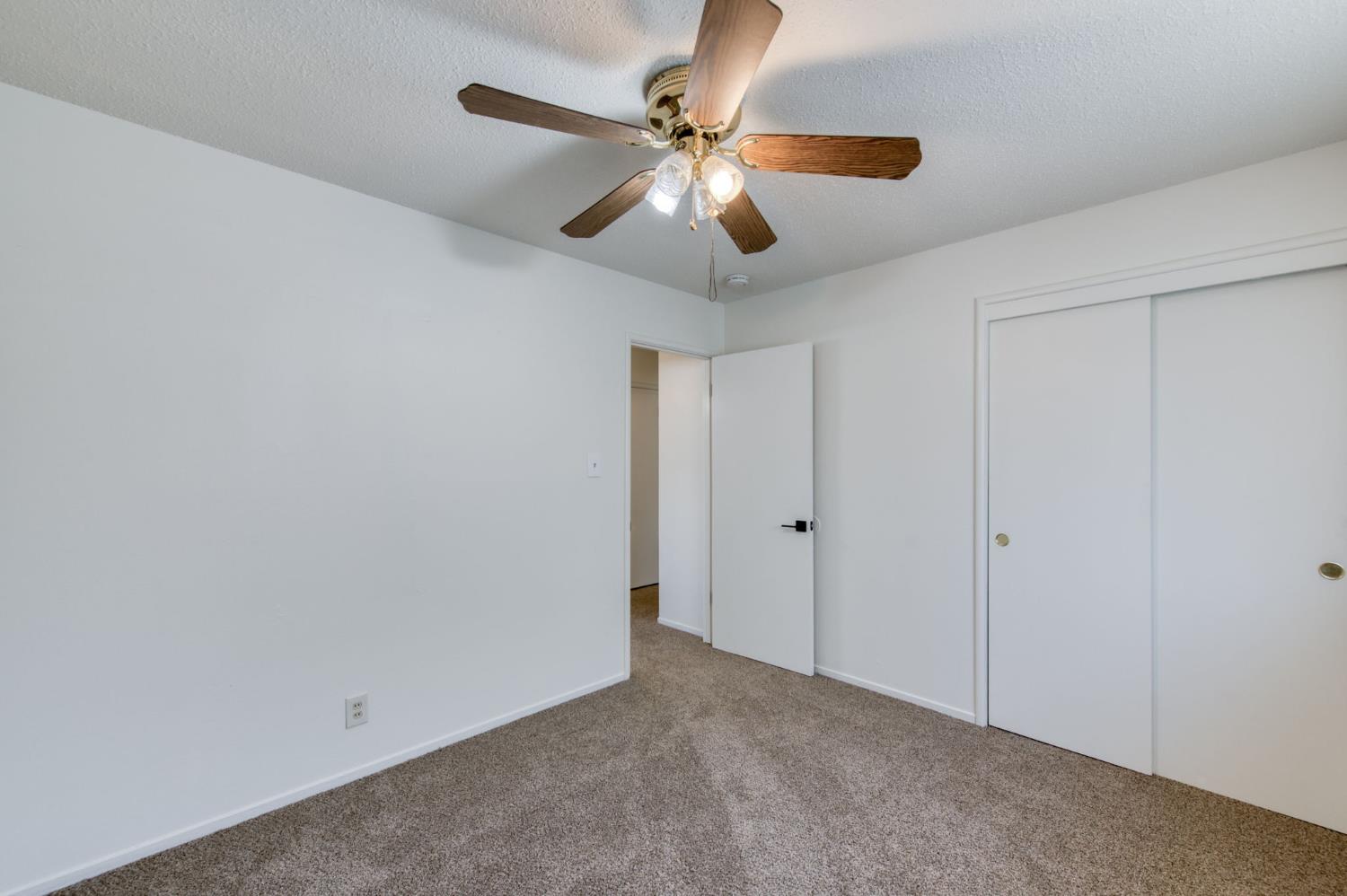 4839 E Santa Ana Ave, Fresno, CA 93726
