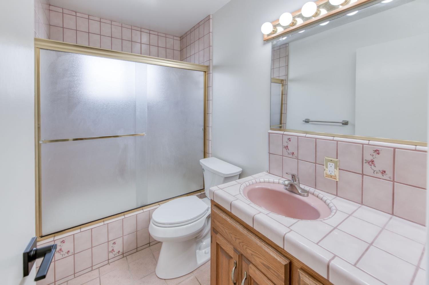 4839 E Santa Ana Ave, Fresno, CA 93726