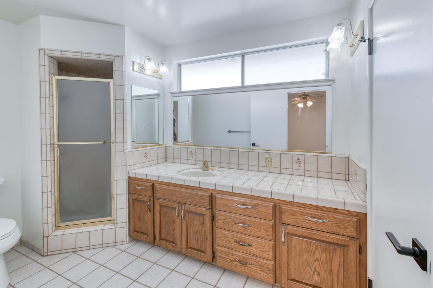 4839 E Santa Ana Ave, Fresno, CA 93726