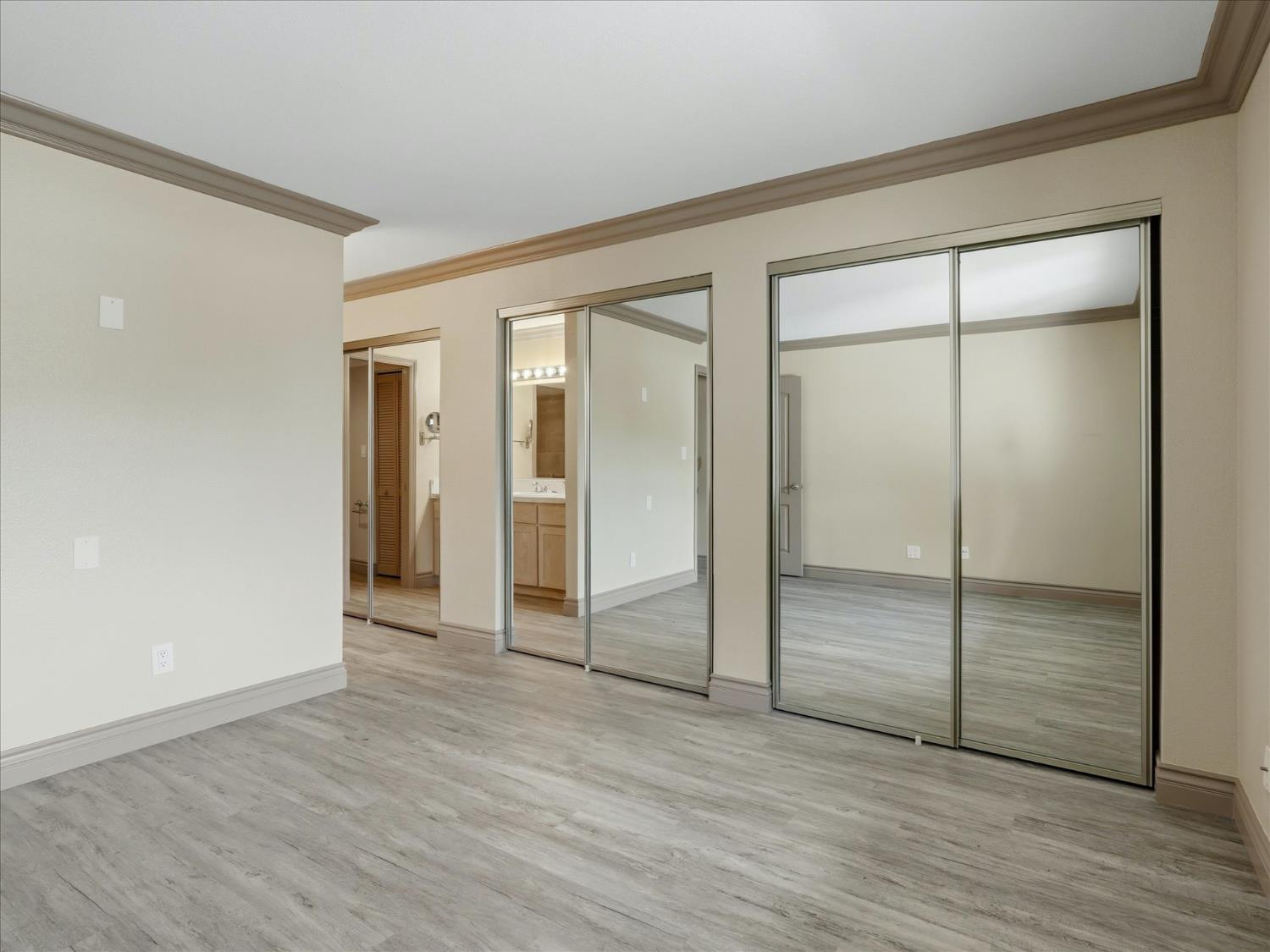 7675 N 1St St #140, Fresno, CA 93720