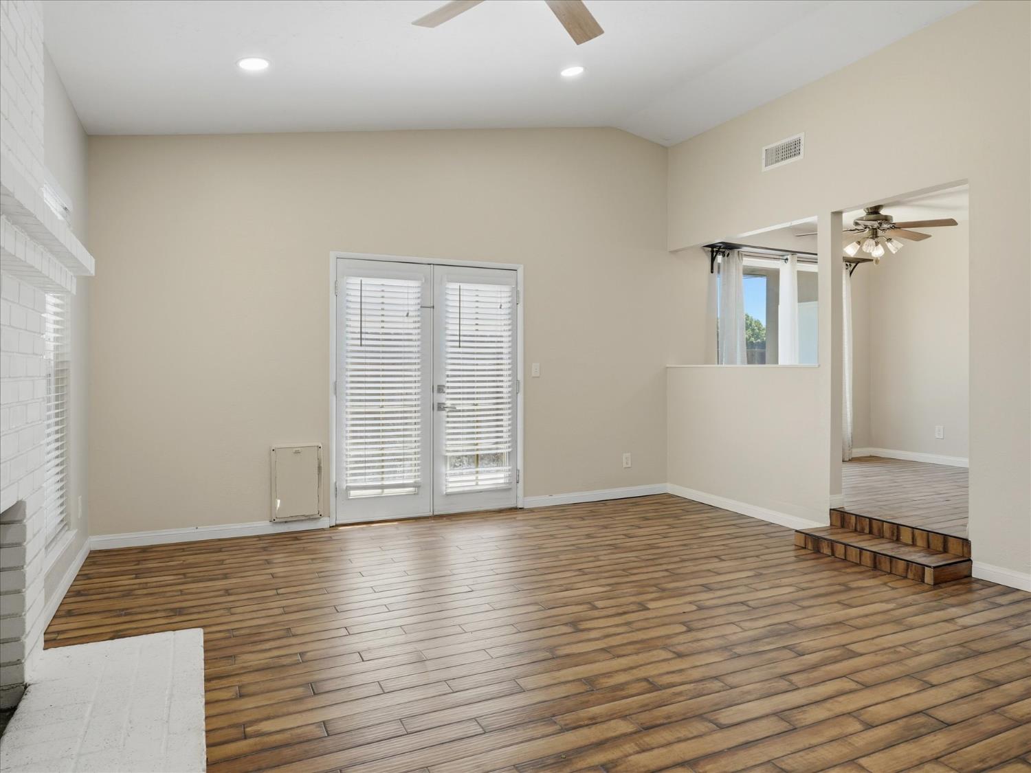6676 N Wolters Ave, Fresno, CA 93710