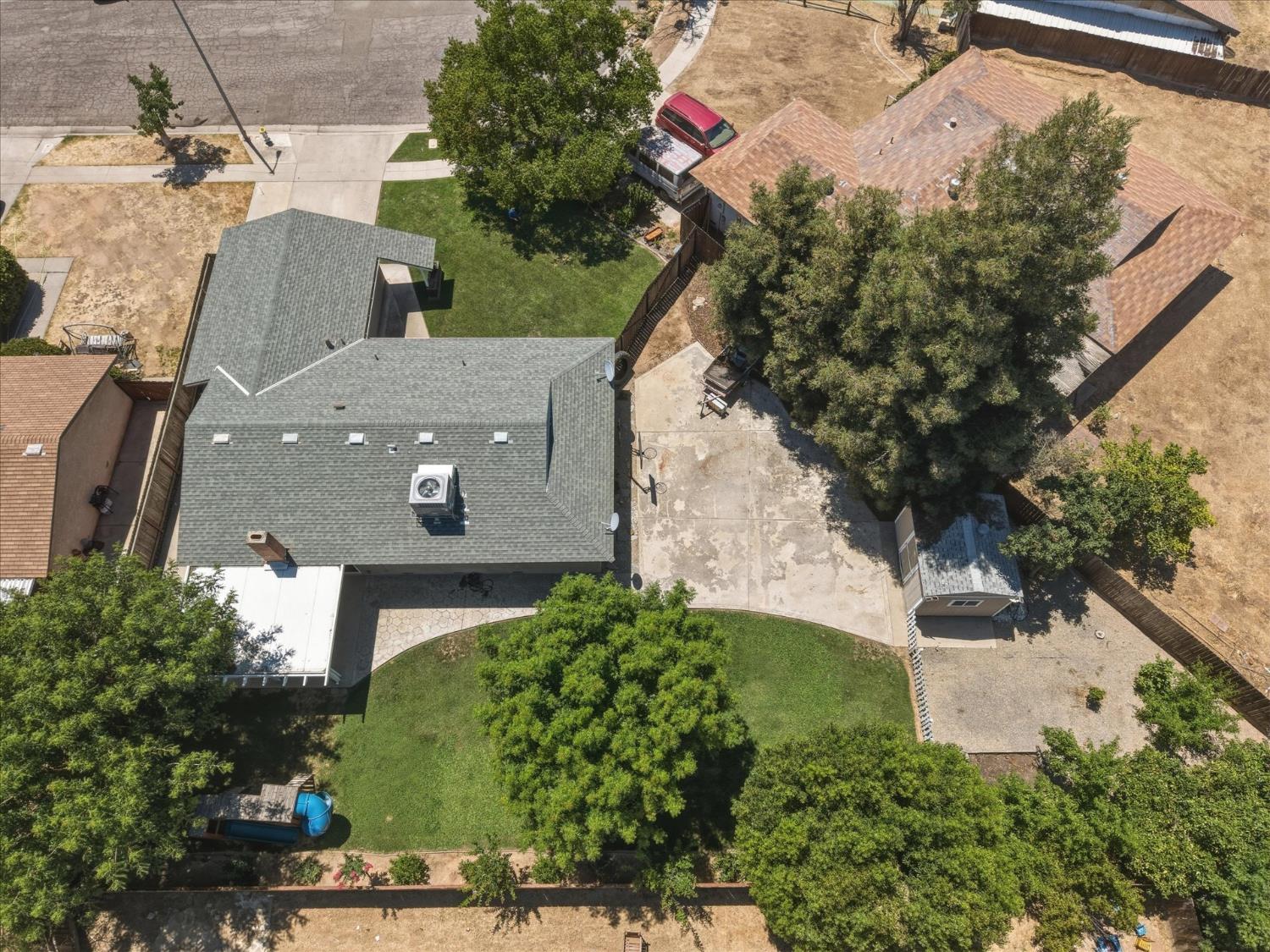 6676 N Wolters Ave, Fresno, CA 93710