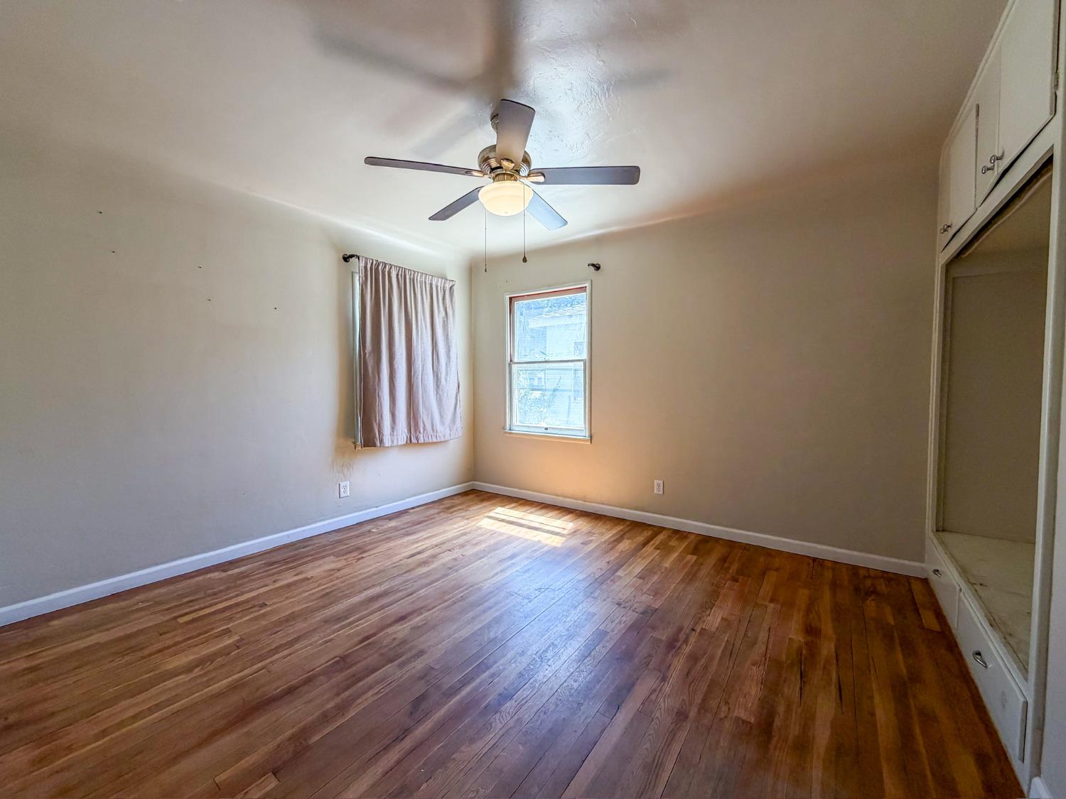 519 N N Pl, Tulare, CA 93274