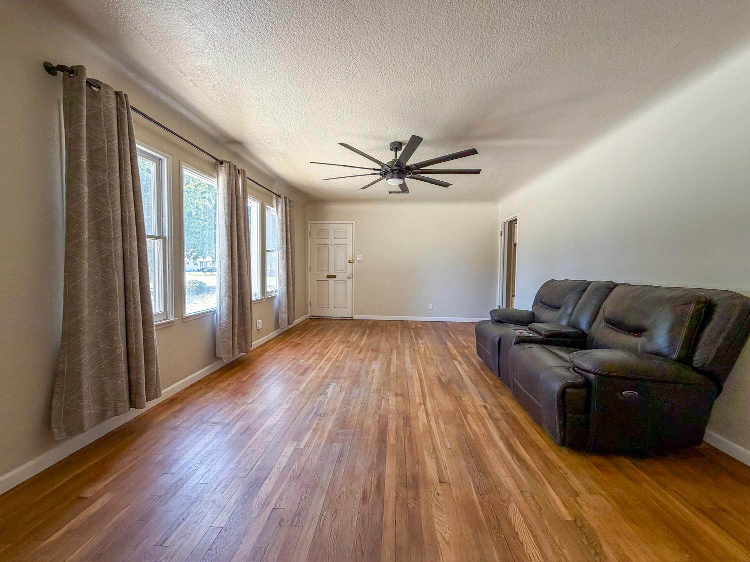 519 N N Pl, Tulare, CA 93274