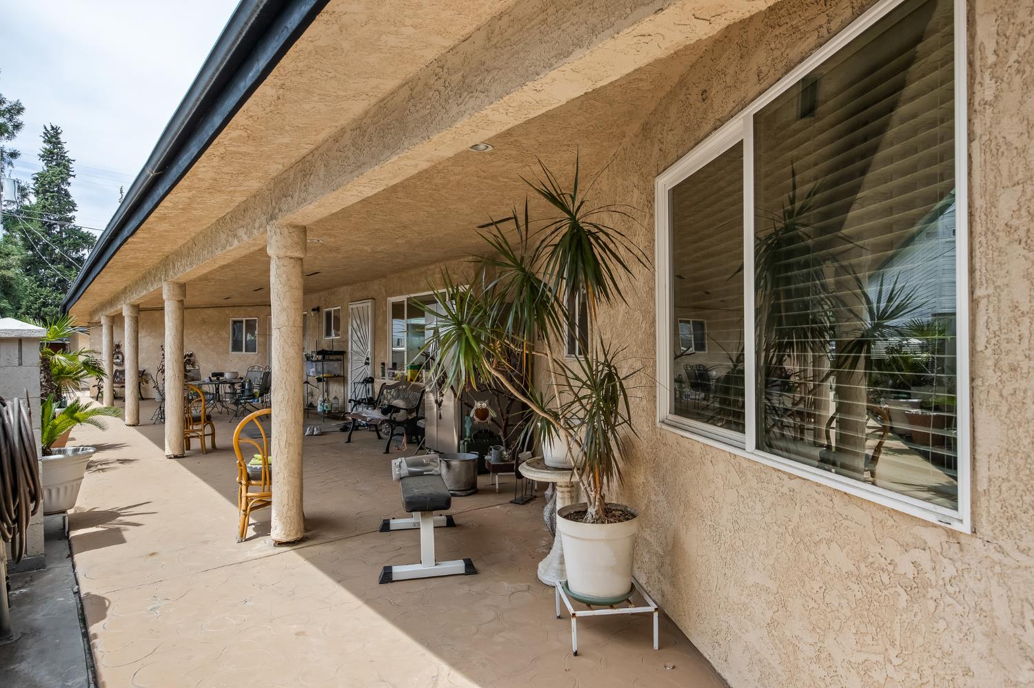 4924 N Arthur Ave, Fresno, CA 93705