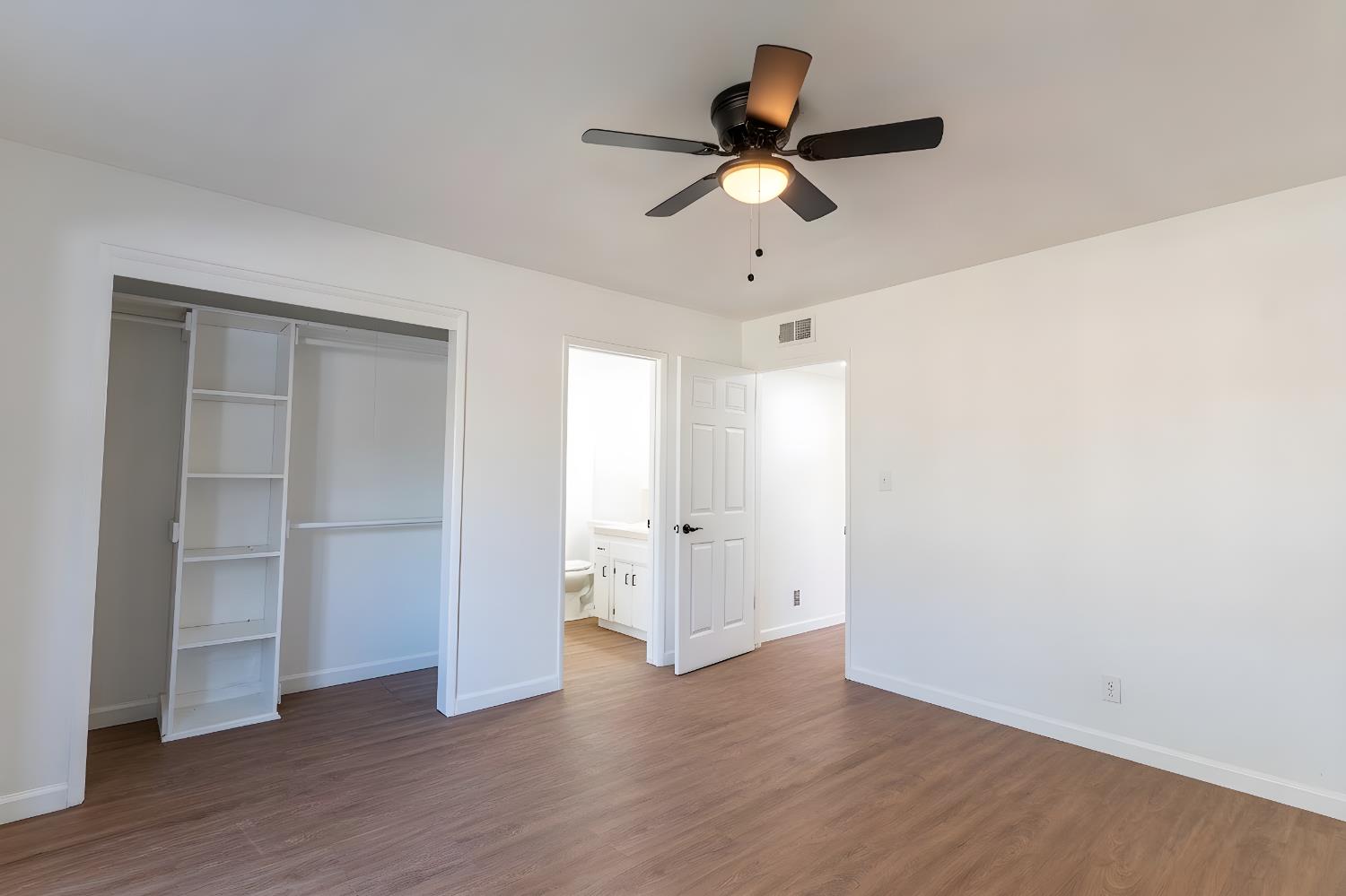 5761 N Orchard St, Fresno, CA 93710