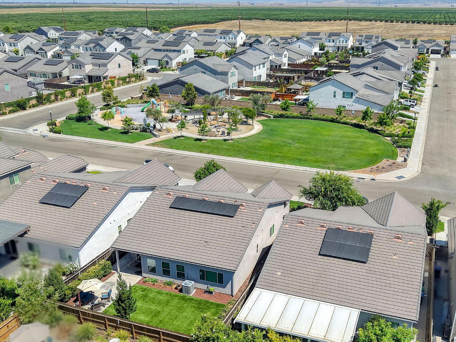 616 Expedition Way, Madera, CA 93636