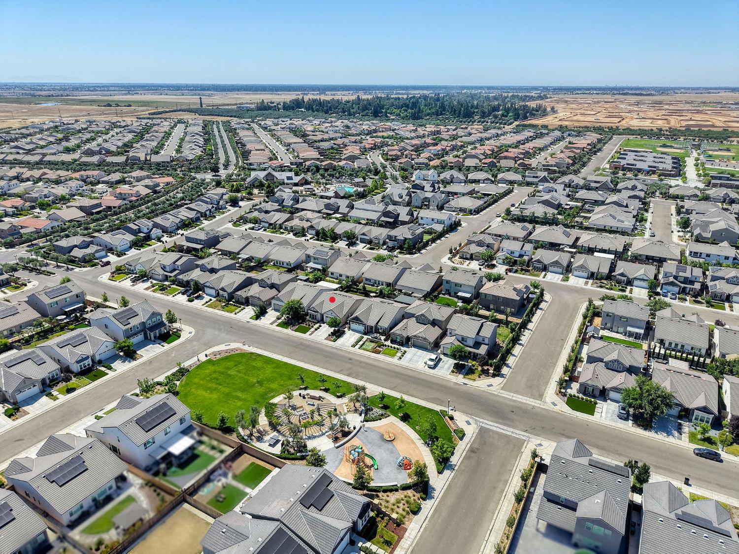 616 Expedition Way, Madera, CA 93636