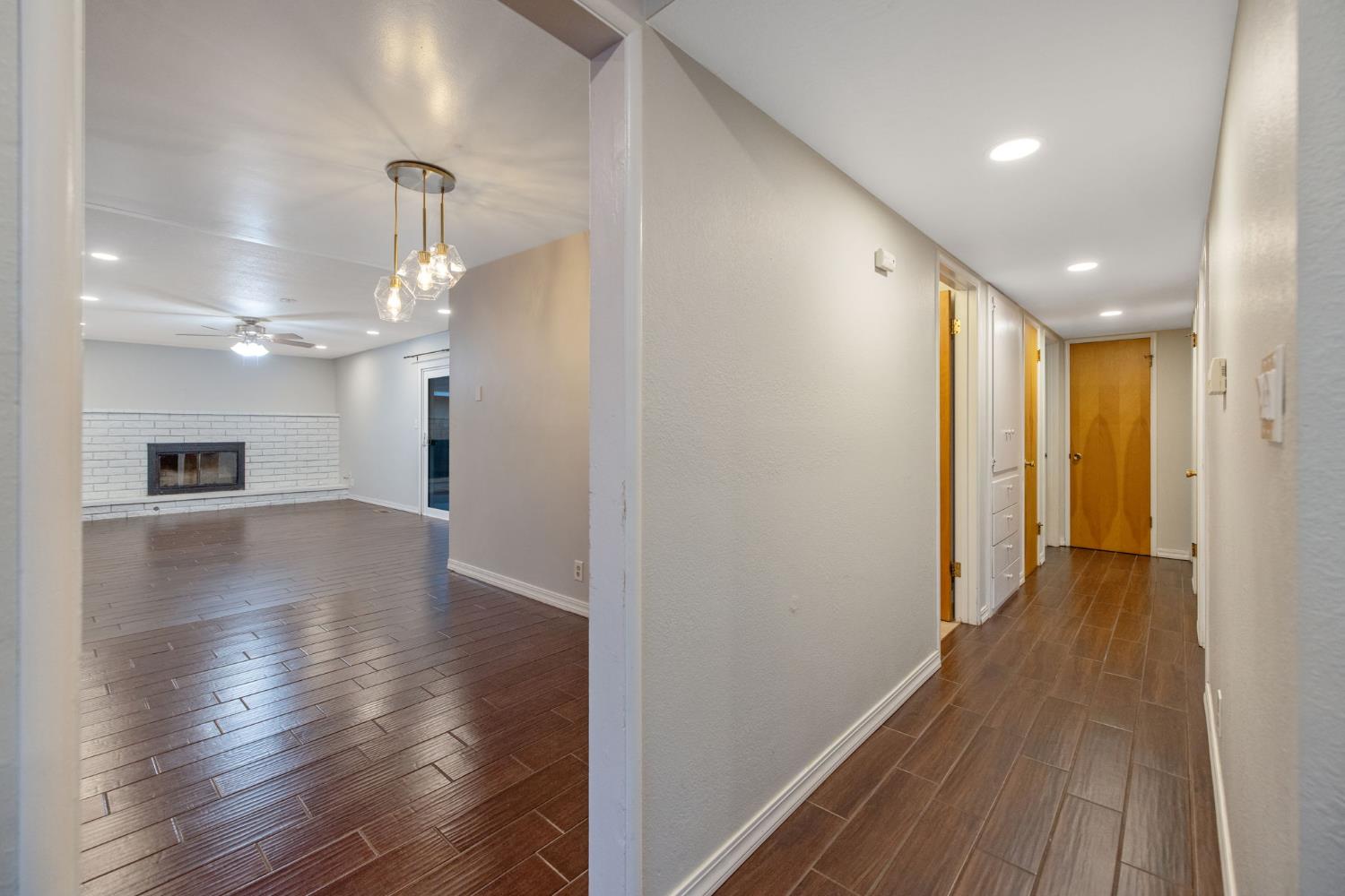 1395 S Rupert Ave, Reedley, CA 93654