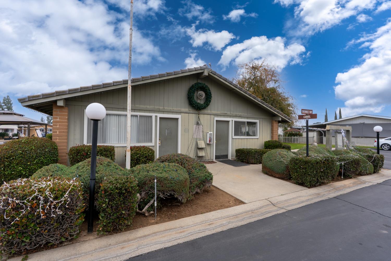 2706 W Ashlan Ave #264, Fresno, CA 93705