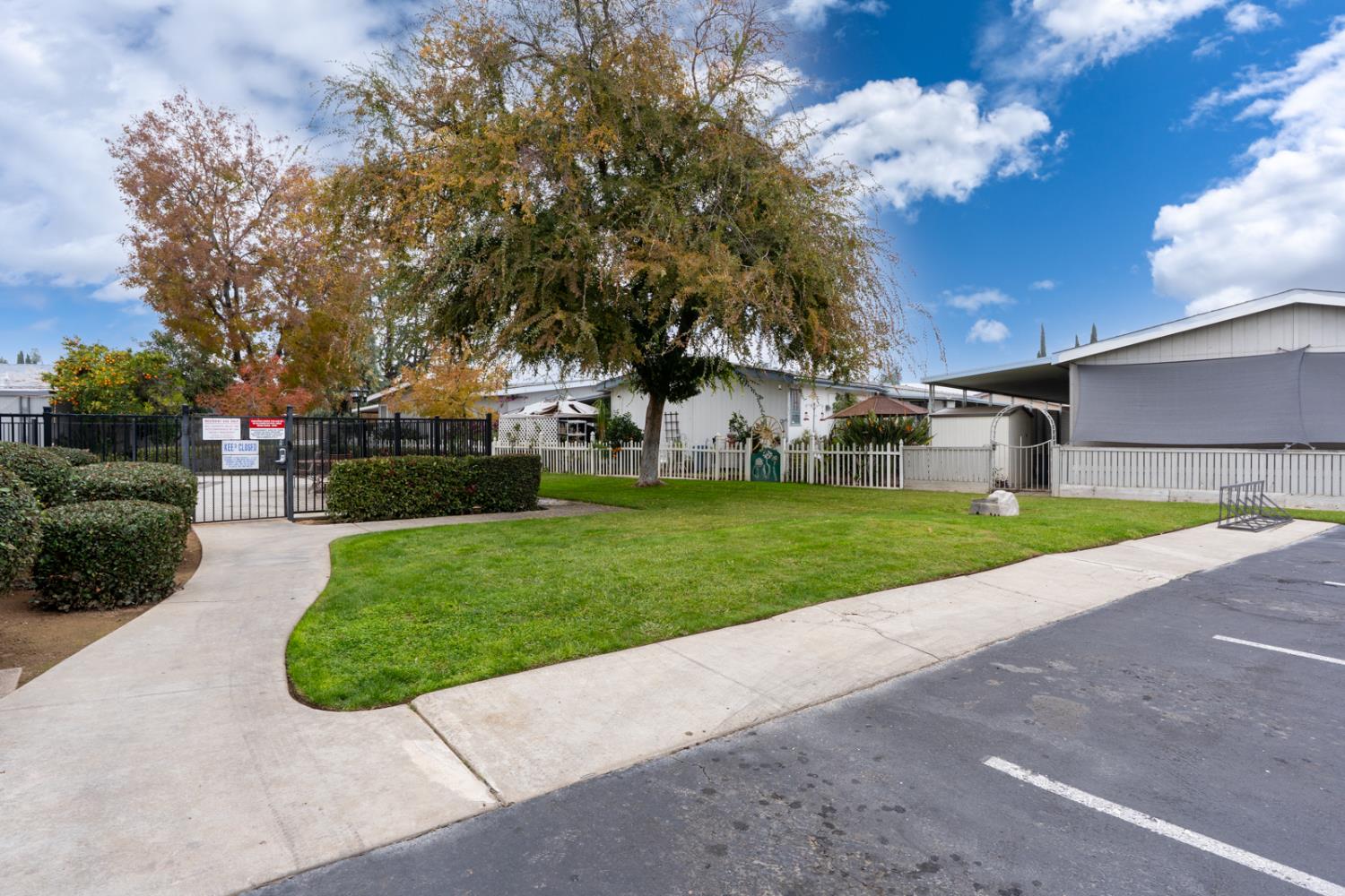 2706 W Ashlan Ave #264, Fresno, CA 93705