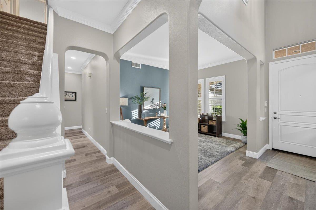 1943 N Douglas Ave, Clovis, CA 93619