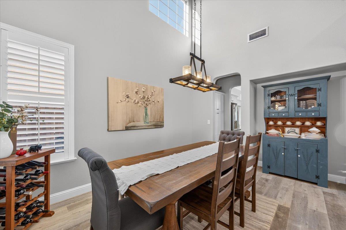 1943 N Douglas Ave, Clovis, CA 93619