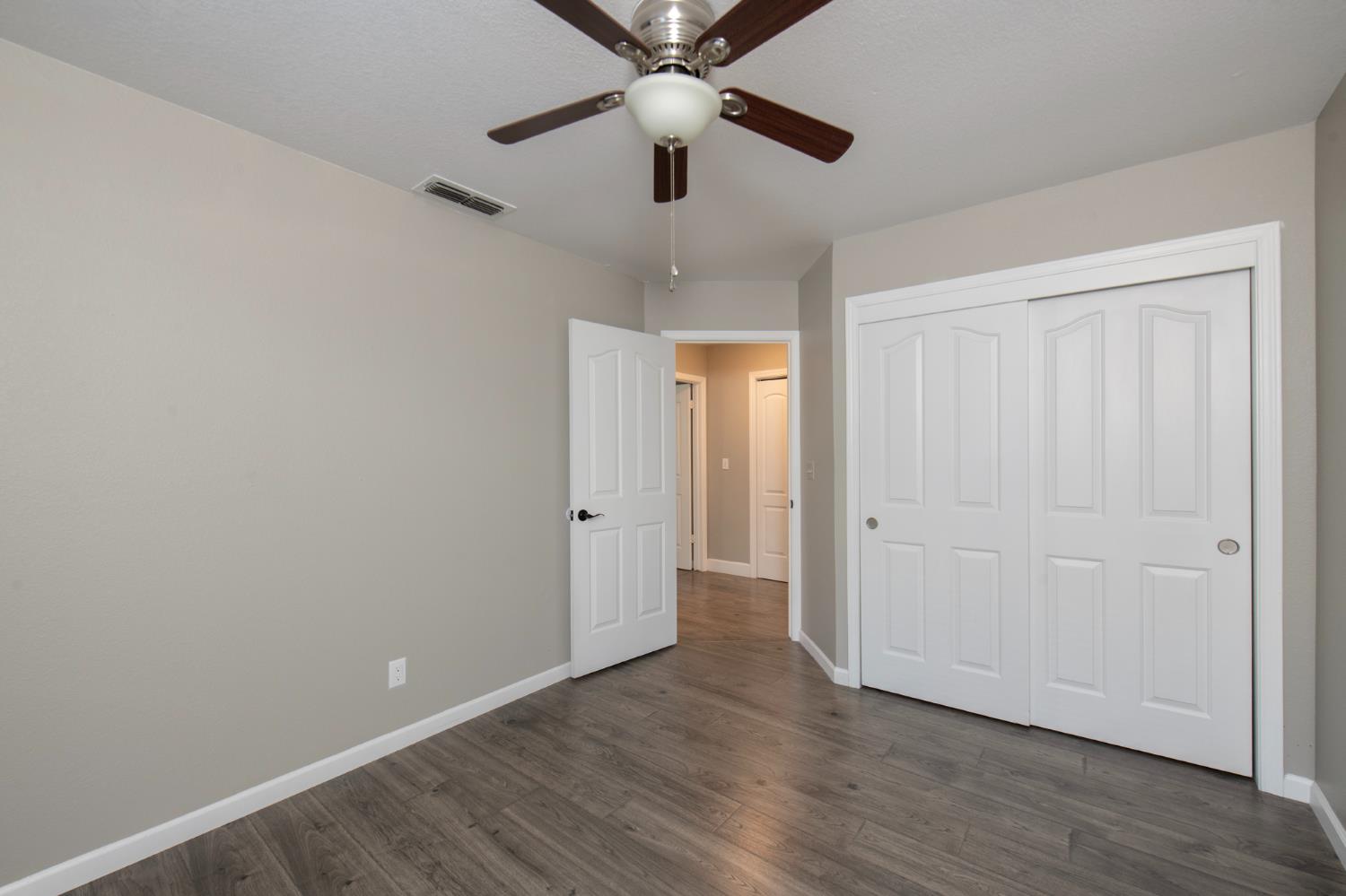 1206 E Kenosha, Fresno, CA 93720