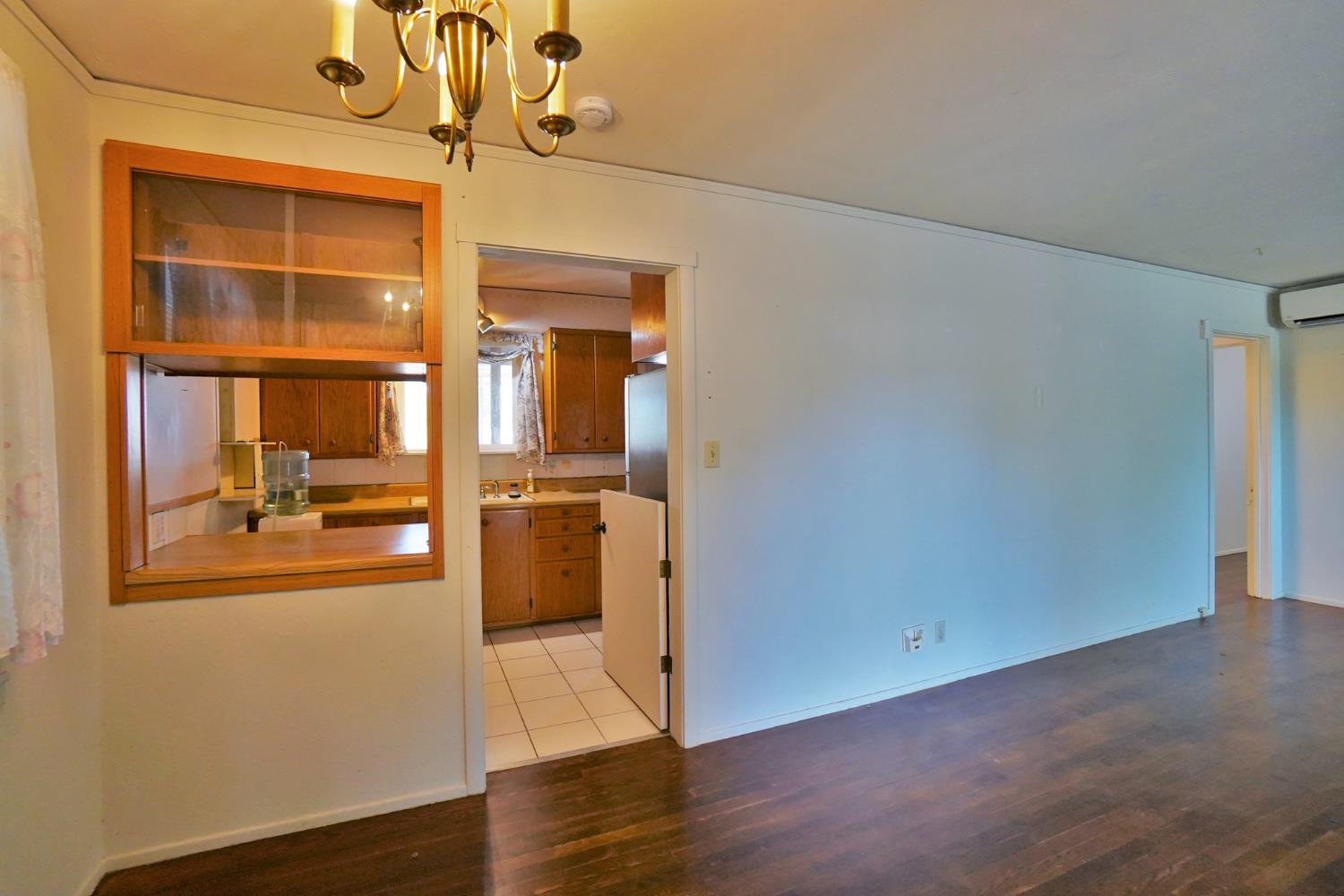 2307 N Valeria St, Fresno, CA 93703