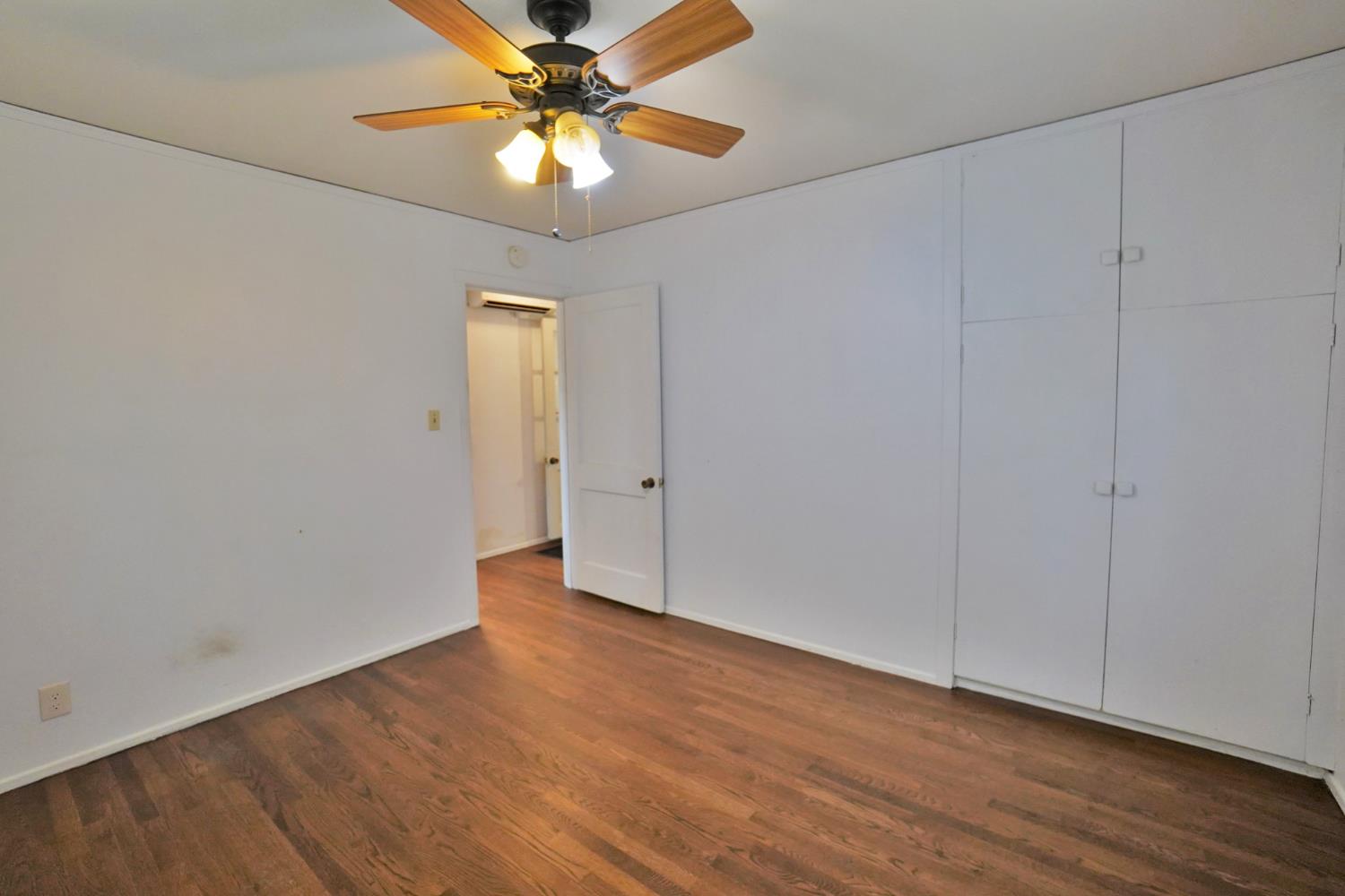 2307 N Valeria St, Fresno, CA 93703