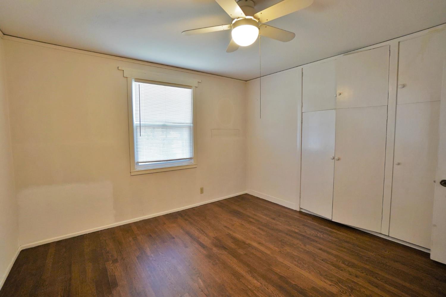 2307 N Valeria St, Fresno, CA 93703