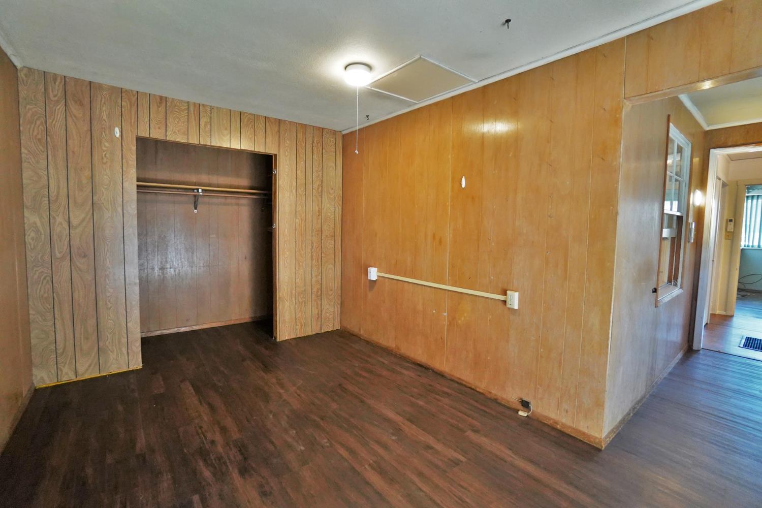 2307 N Valeria St, Fresno, CA 93703