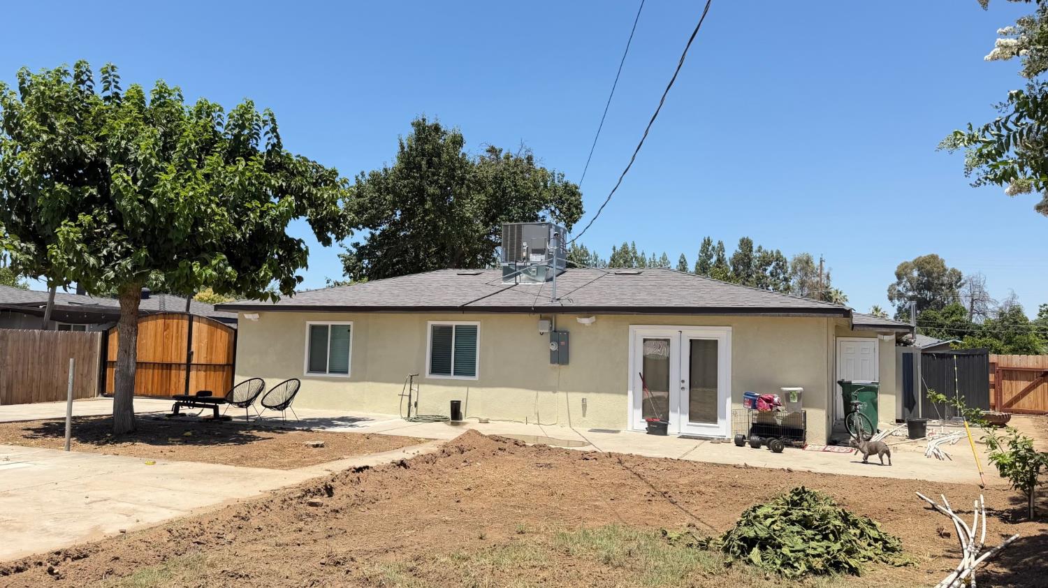 5326 E Clay Ave, Fresno, CA 93727