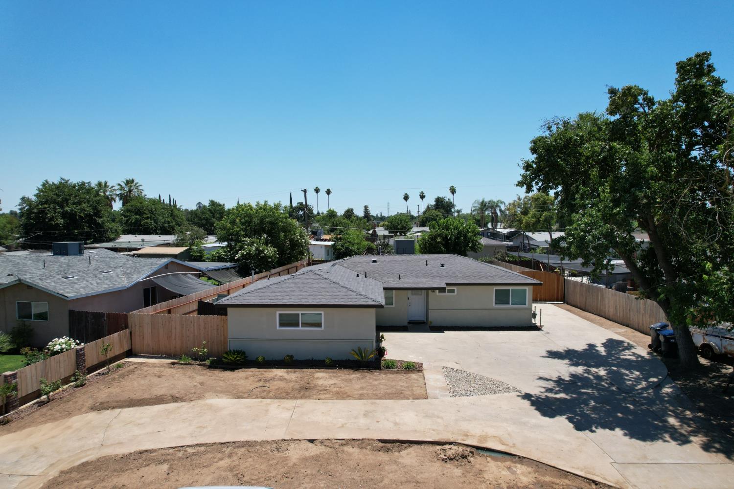 5326 E Clay Ave, Fresno, CA 93727