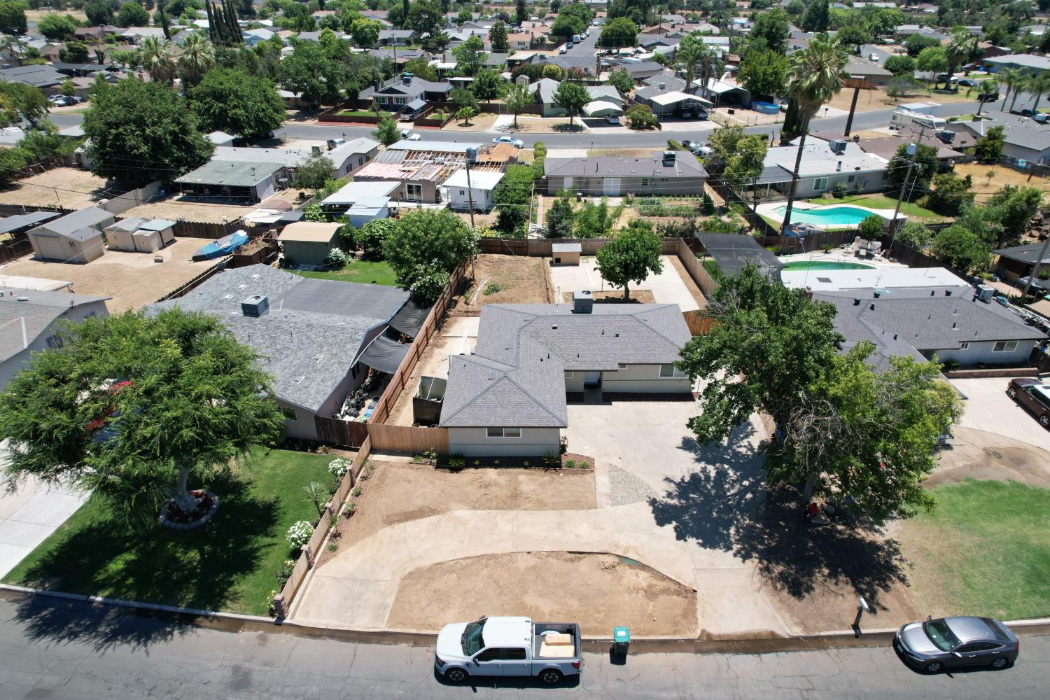 5326 E Clay Ave, Fresno, CA 93727