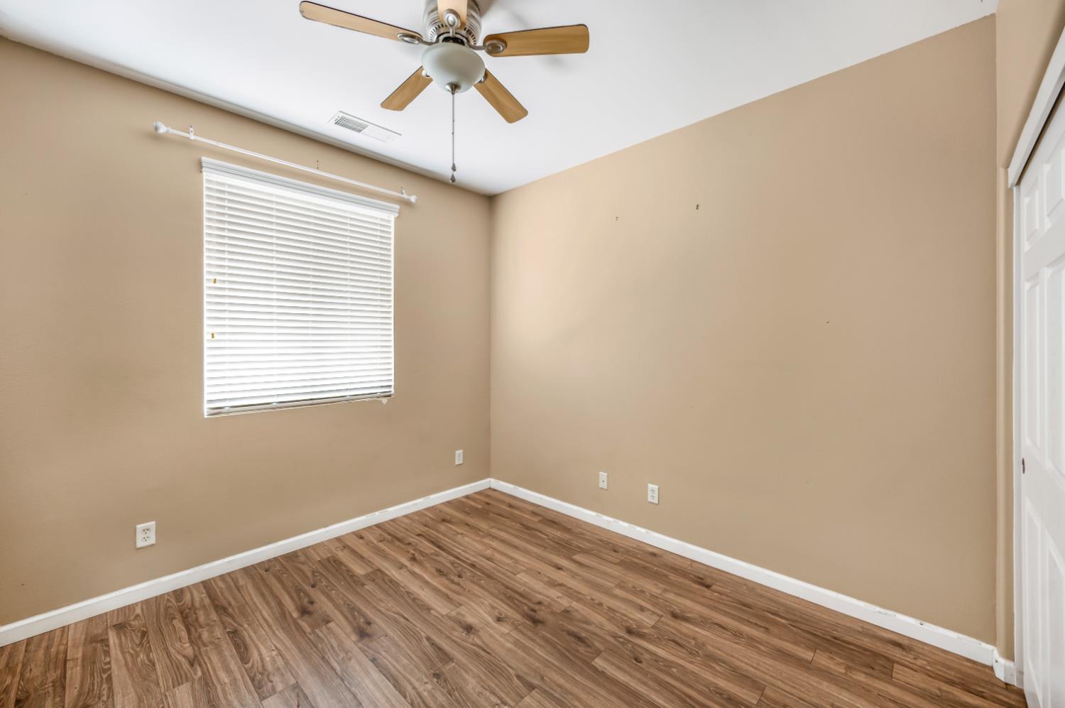 2835 Myrtle Ave, Sanger, CA 93657