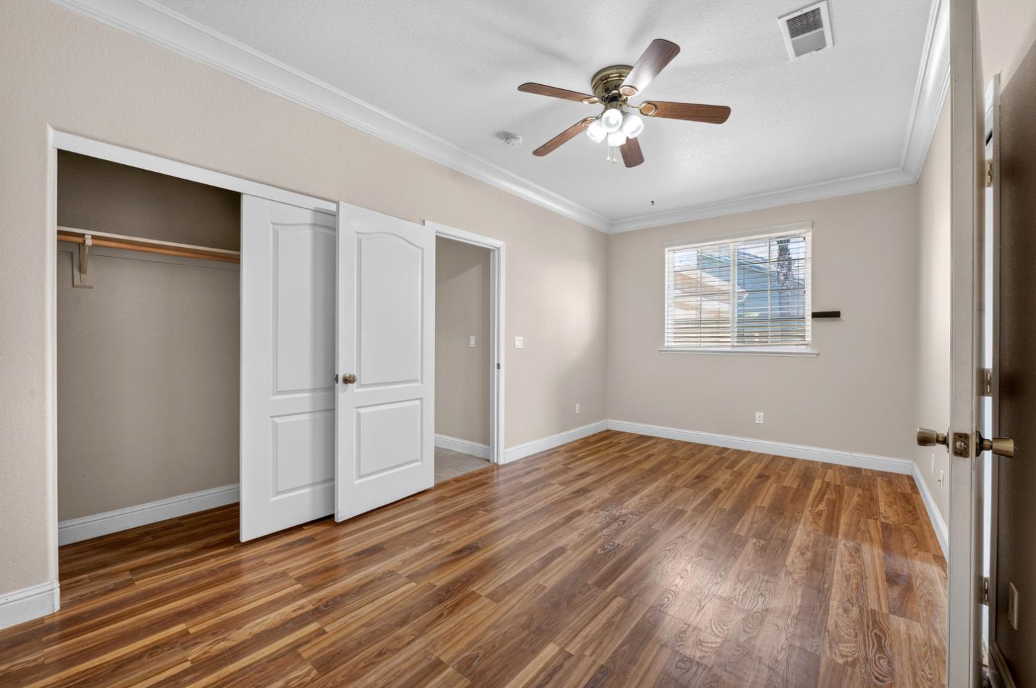 2148 S Purdue Ave, Fresno, CA 93727