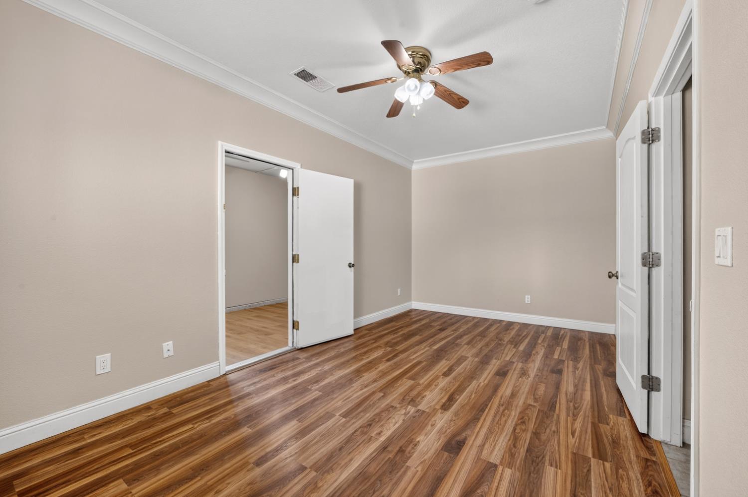 2148 S Purdue Ave, Fresno, CA 93727